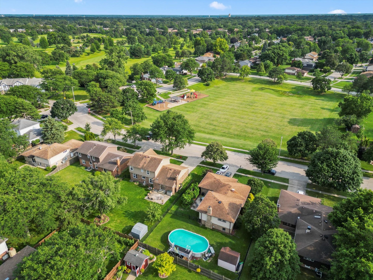 412 W 65th Street, Westmont, IL 60559