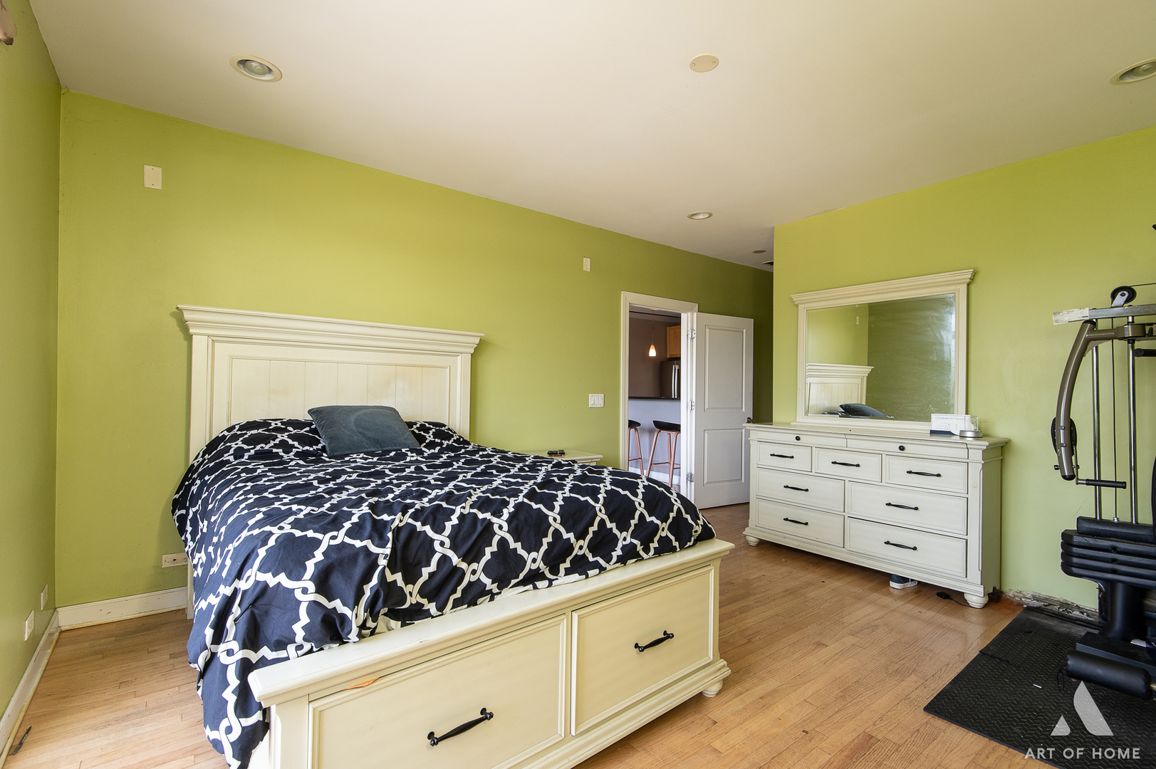 22 S WESTERN Avenue #304, Chicago, IL 60612