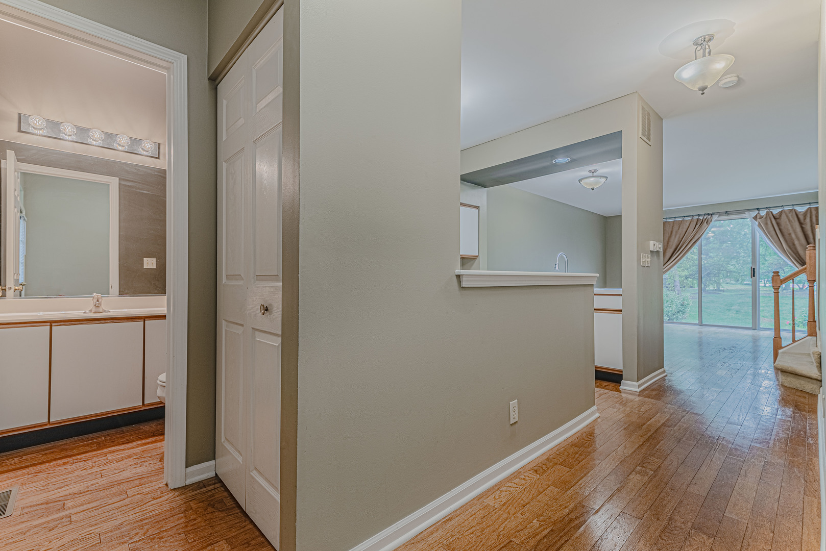 1457 Walnut Hill Avenue #1457, St. Charles, IL 60174