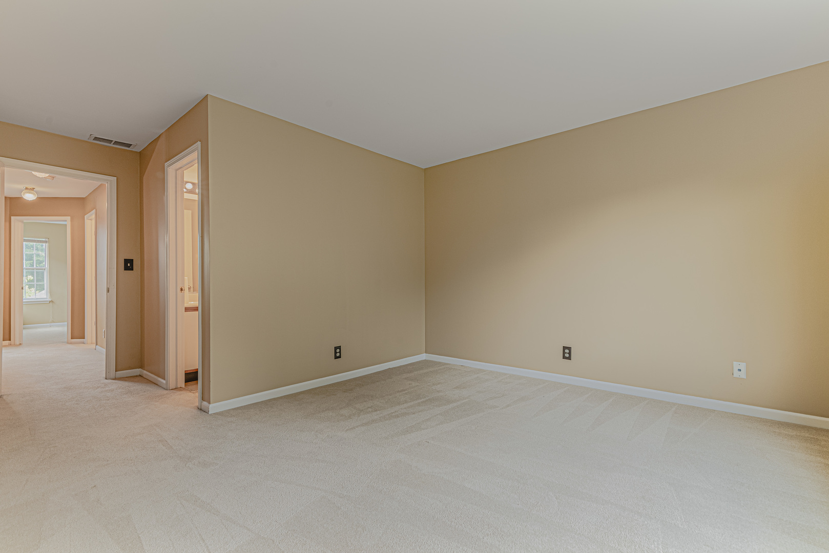 1457 Walnut Hill Avenue #1457, St. Charles, IL 60174