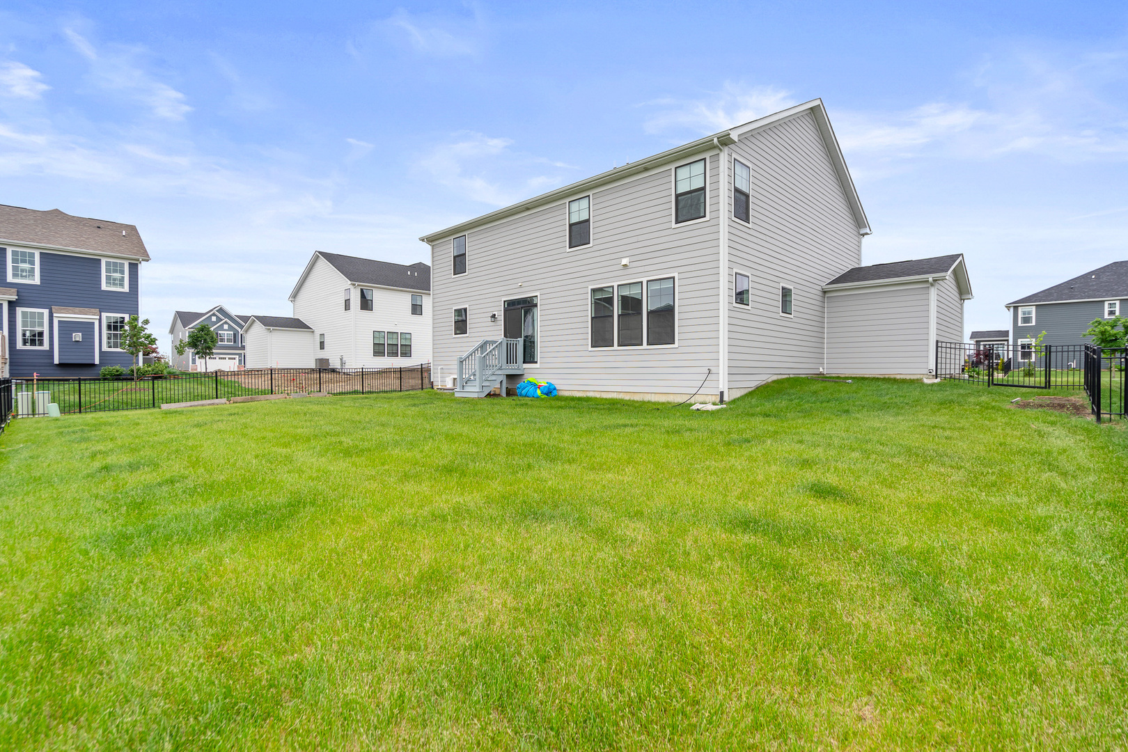 16609 S Silo Bend Drive, Lockport, IL 60441