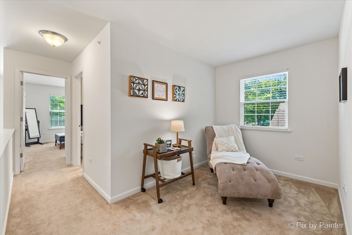 5844 Bur Oak Drive, Hoffman Estates, IL 60192