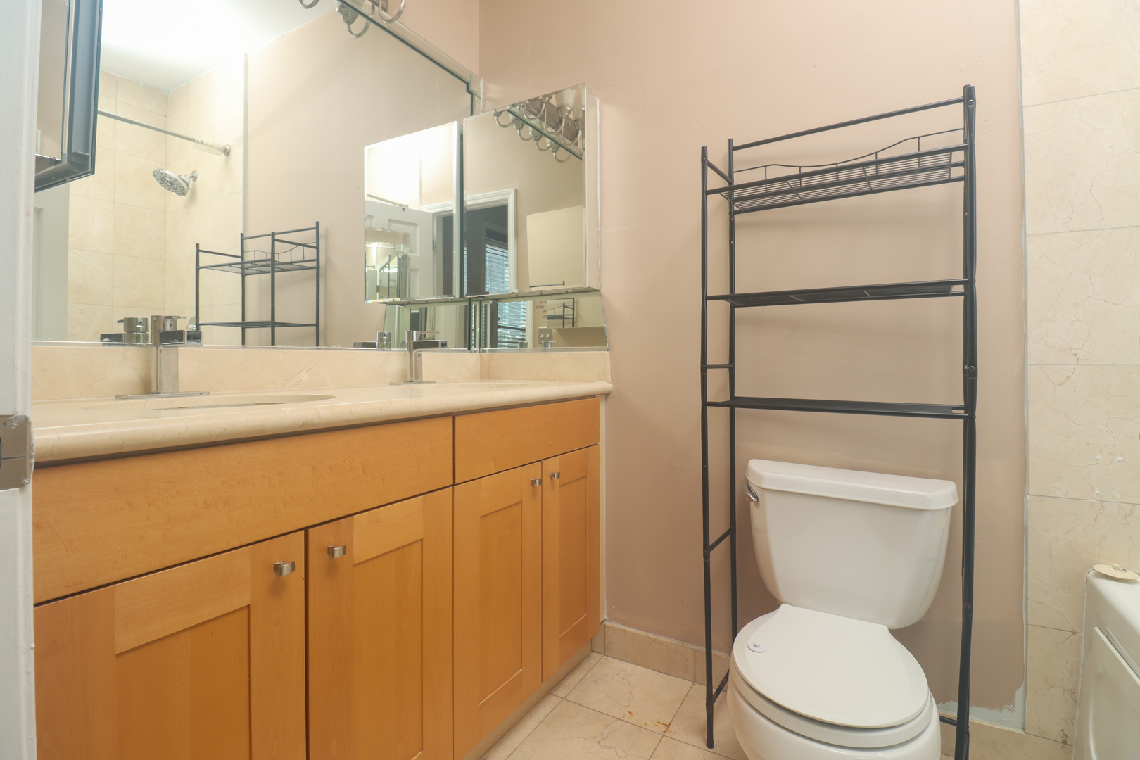 4714 S Evans Avenue, Chicago, IL 60615