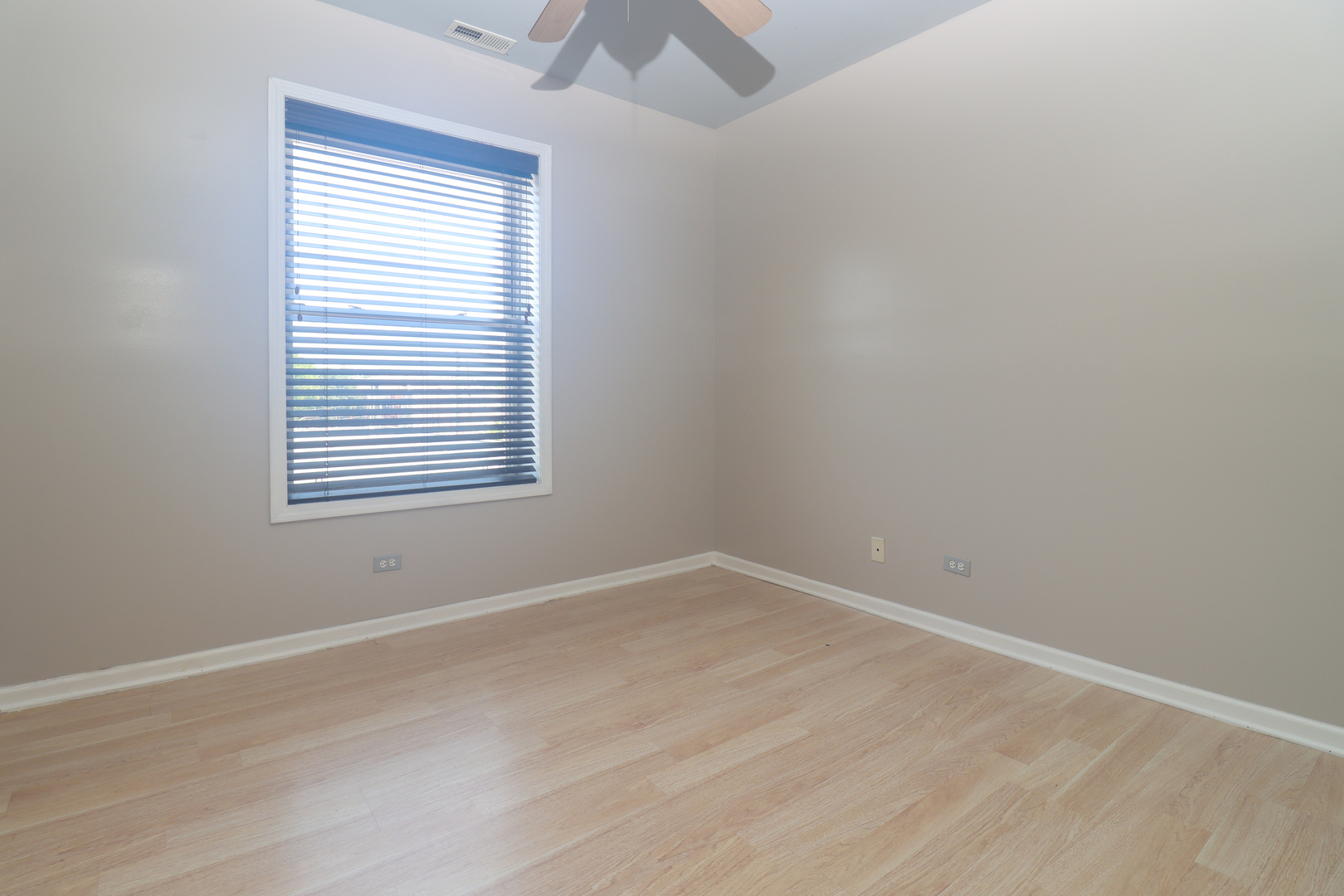 4714 S Evans Avenue, Chicago, IL 60615