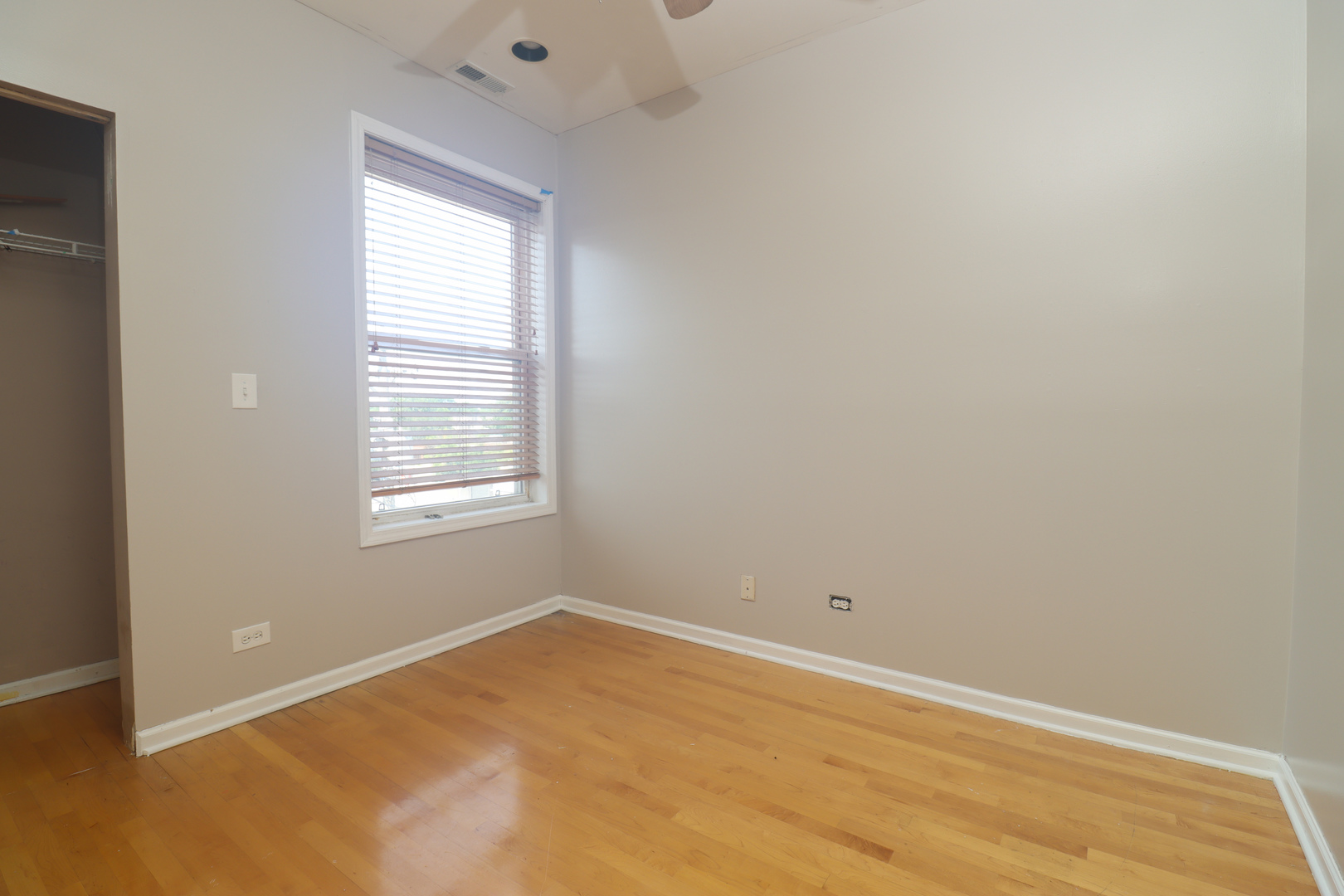 4714 S Evans Avenue, Chicago, IL 60615