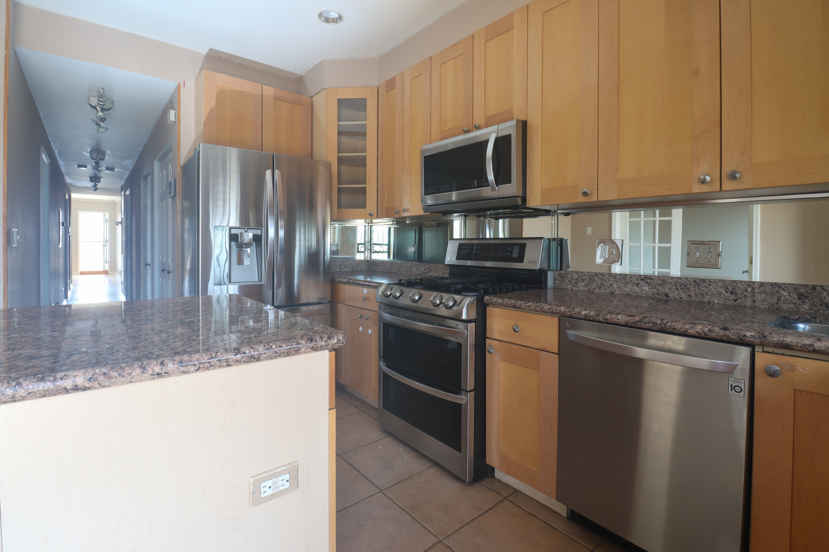4714 S Evans Avenue, Chicago, IL 60615