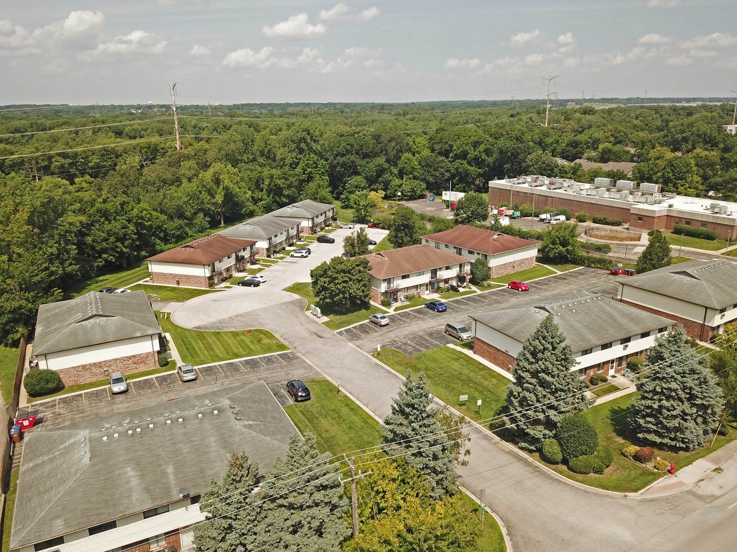 131 Willows Edge Court #A, Willow Springs, IL 60480
