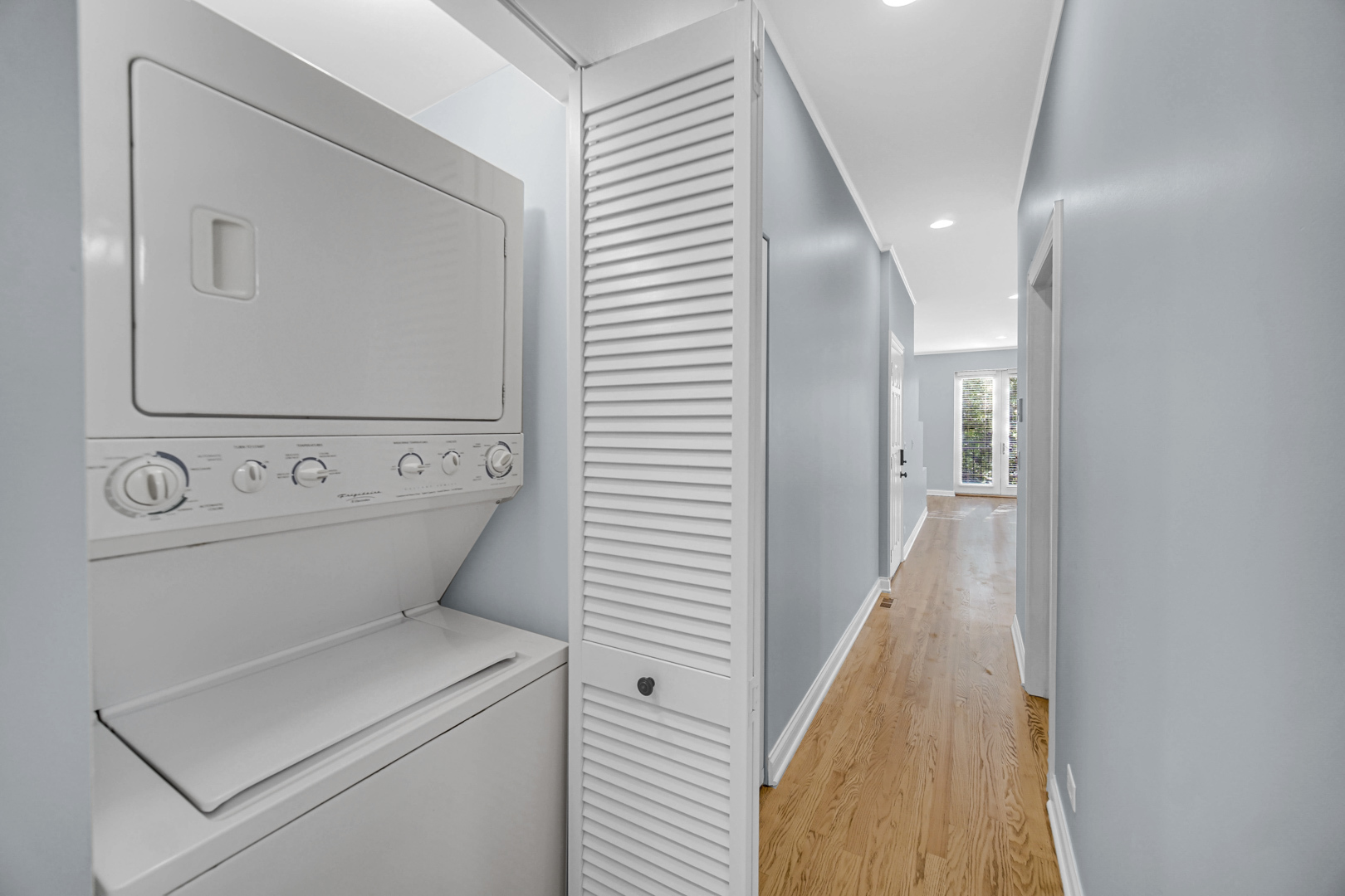 3732 N Kenmore Avenue #2, Chicago, IL 60613