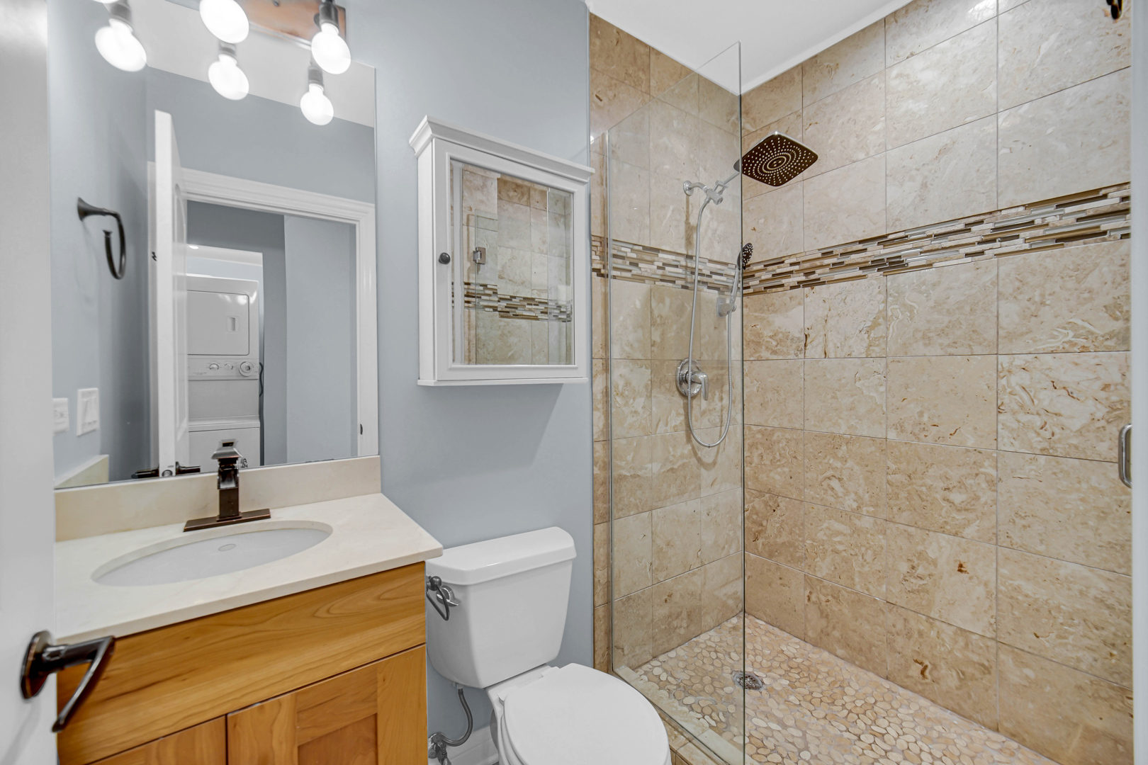 3732 N Kenmore Avenue #2, Chicago, IL 60613