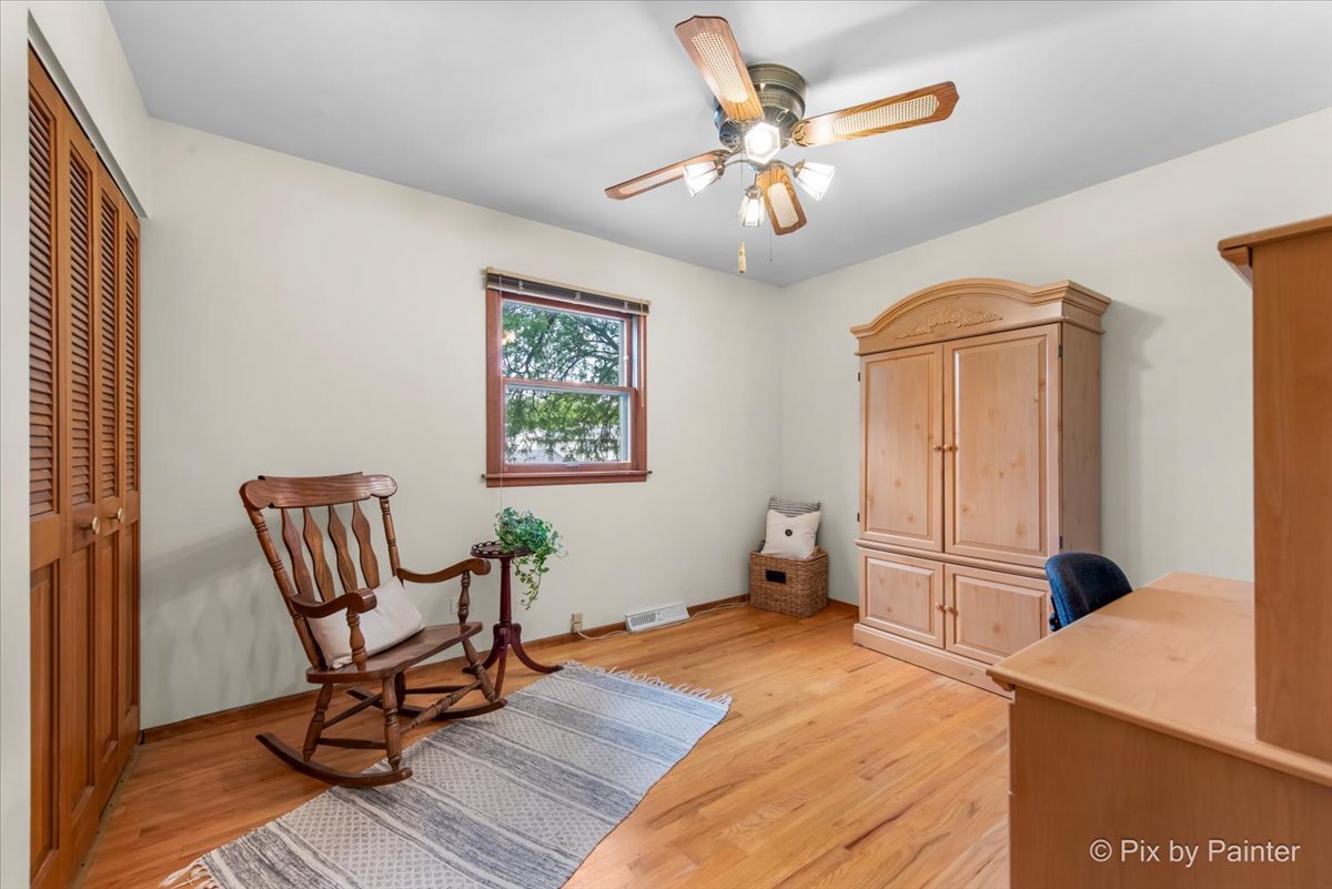 159 University Drive, Buffalo Grove, IL 60089