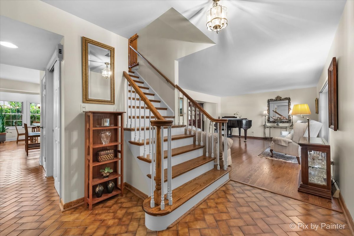 159 University Drive, Buffalo Grove, IL 60089