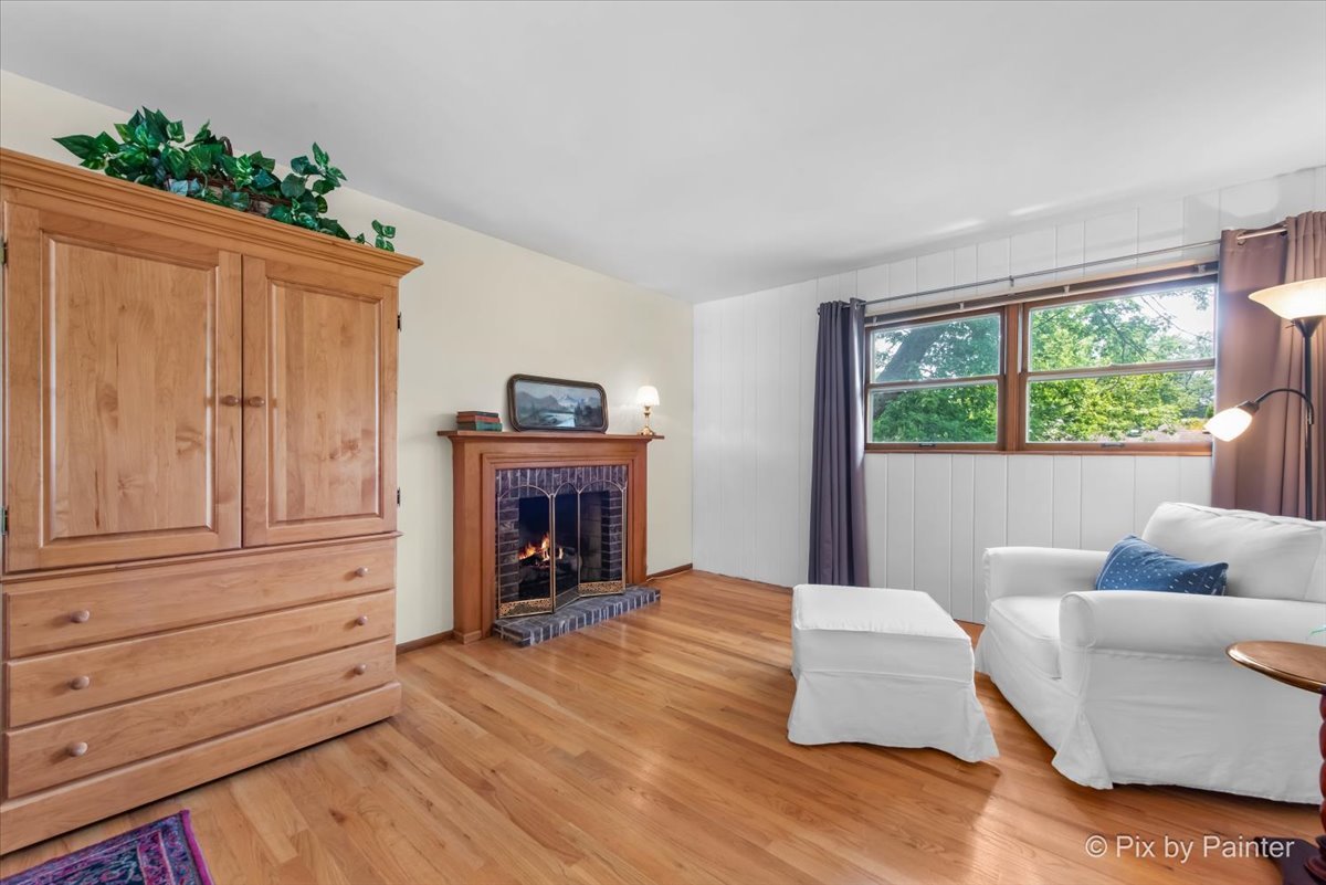 159 University Drive, Buffalo Grove, IL 60089