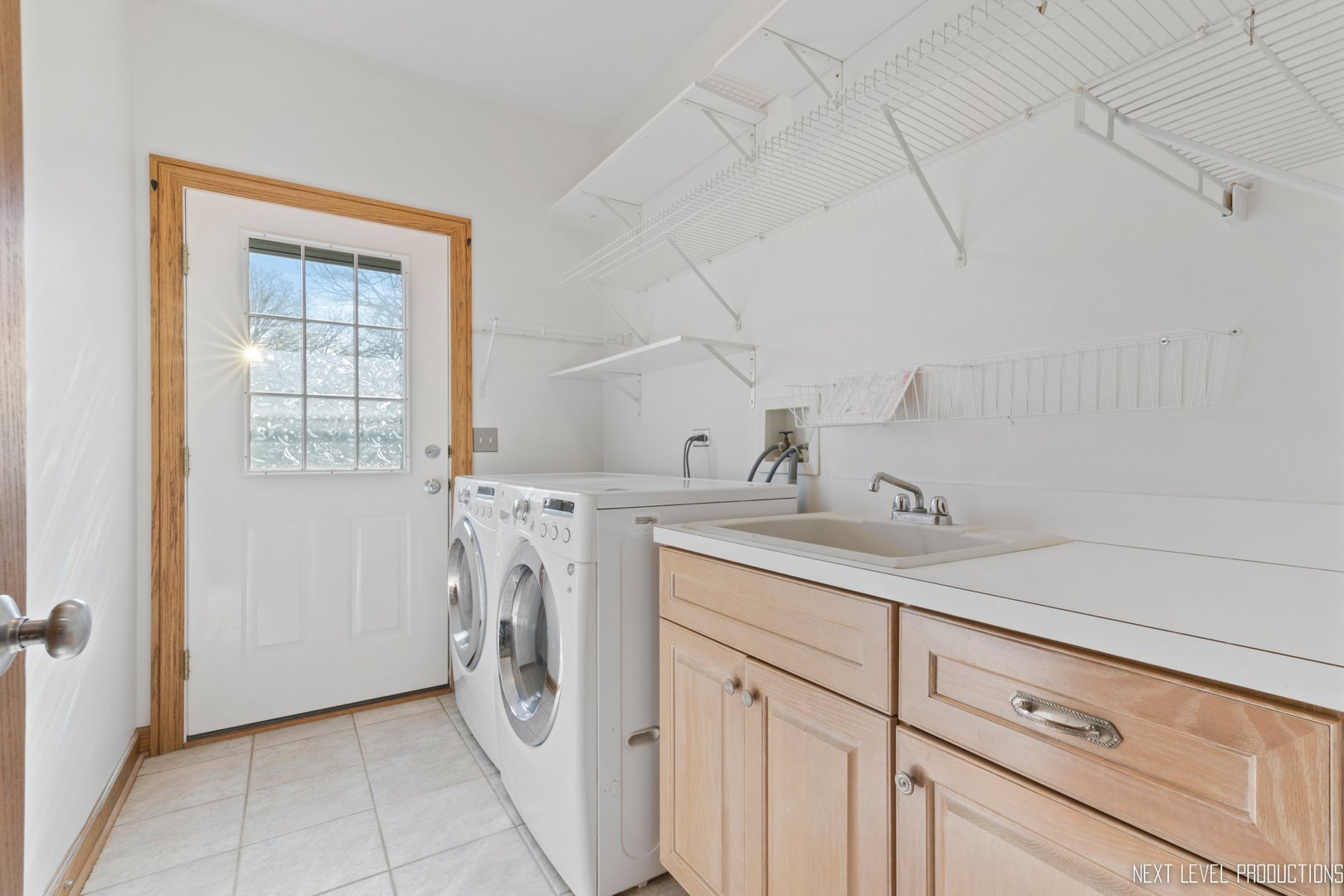 3806 DILLON Court, Downers Grove, IL 60515