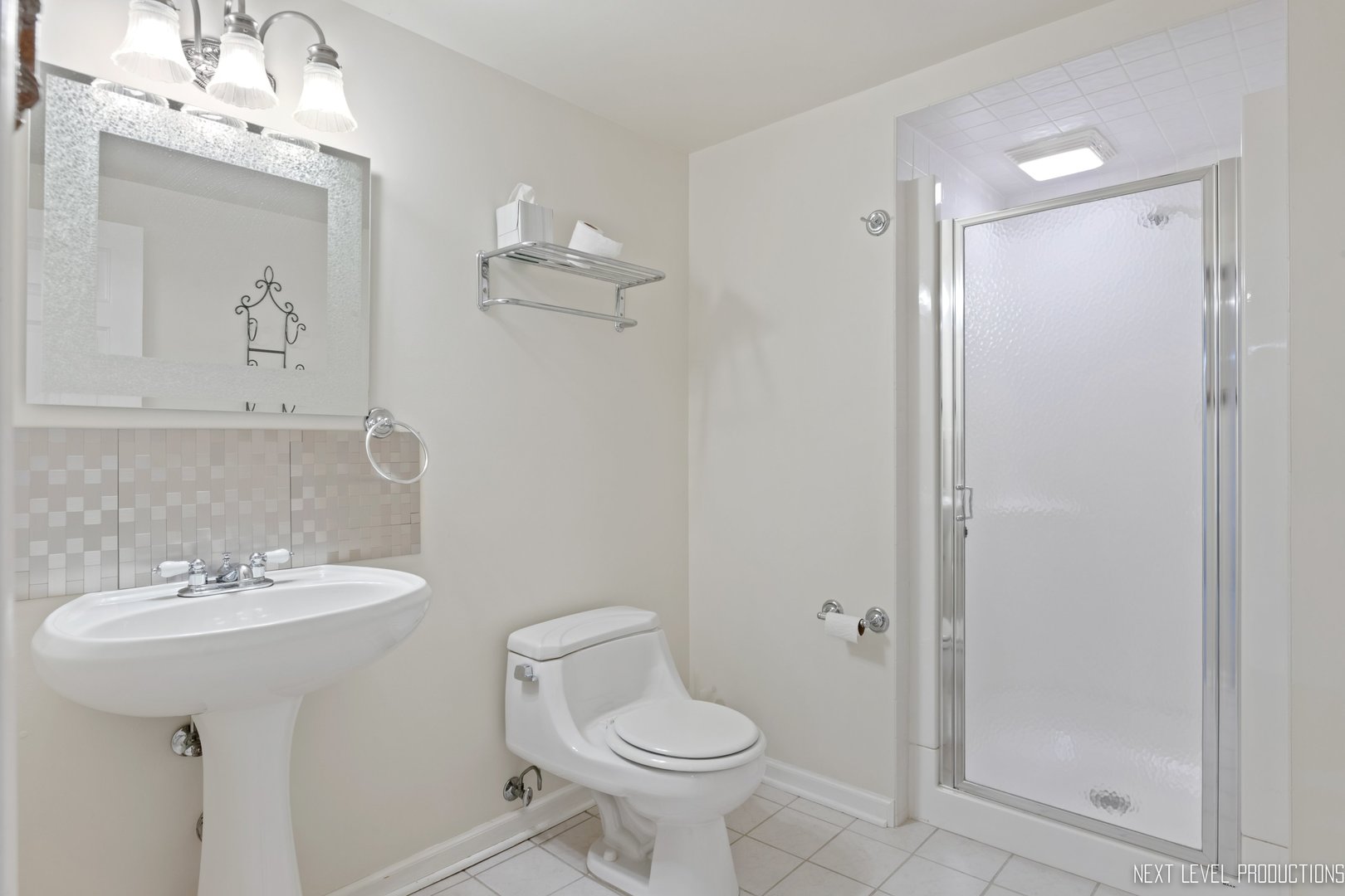 3806 DILLON Court, Downers Grove, IL 60515