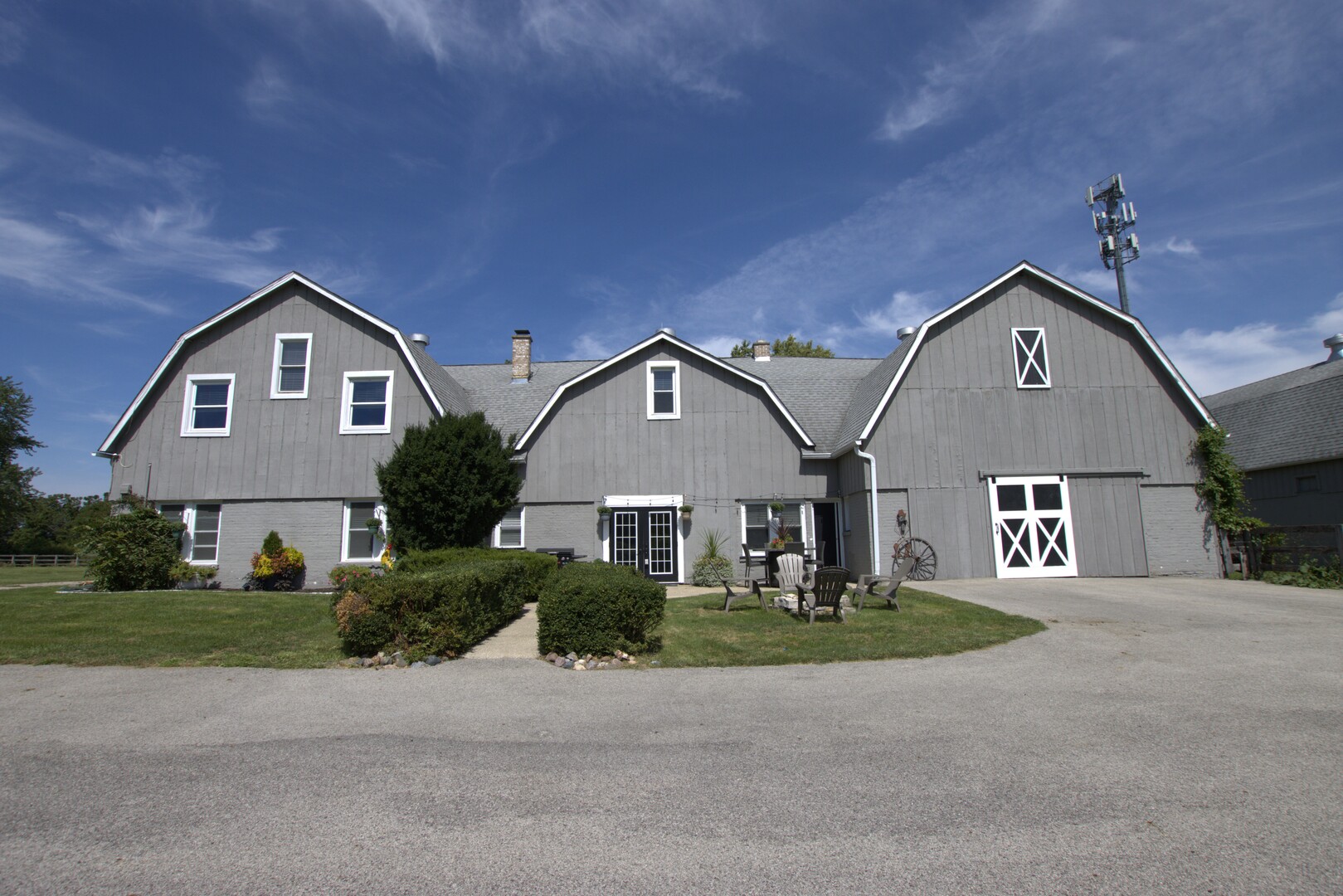42W534 Empire Road, St. Charles, IL 60175