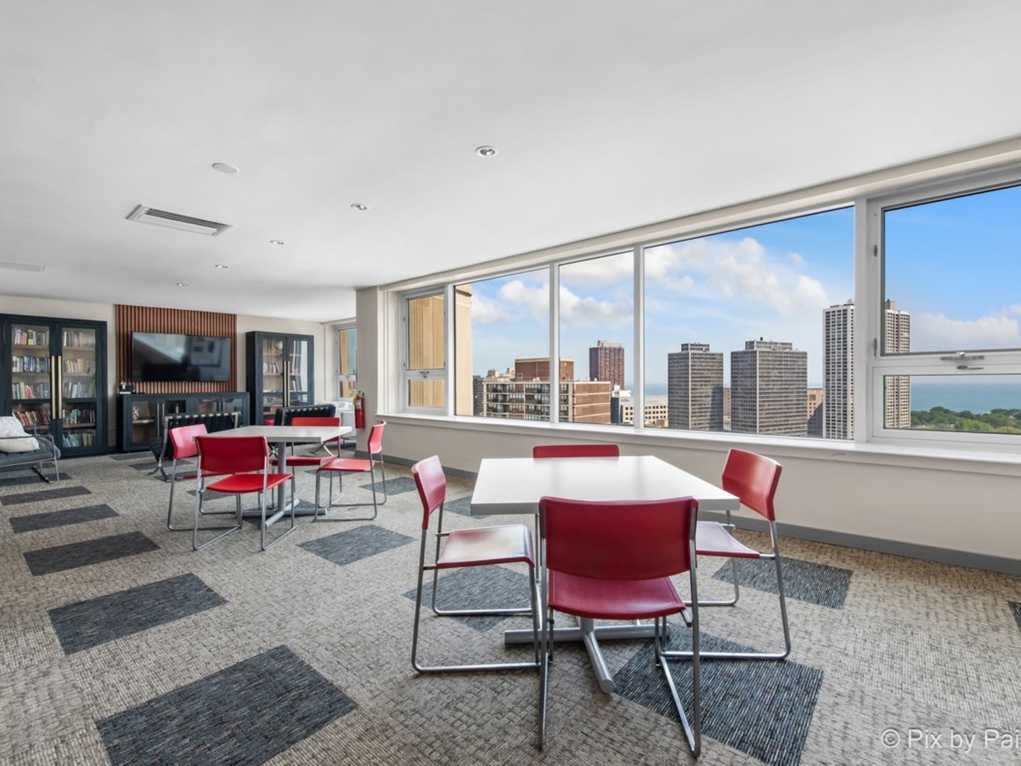 2728 N Hampden Court #710, Chicago, IL 60614