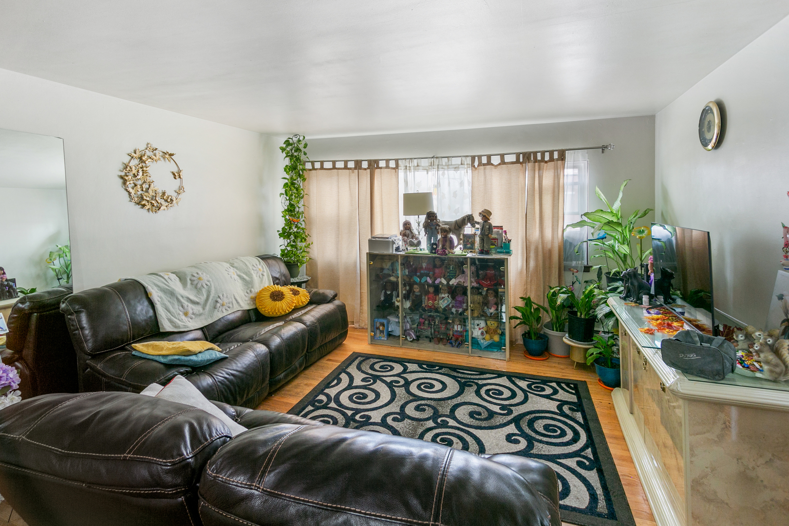 805 N 22nd Avenue, Melrose Park, IL 60160