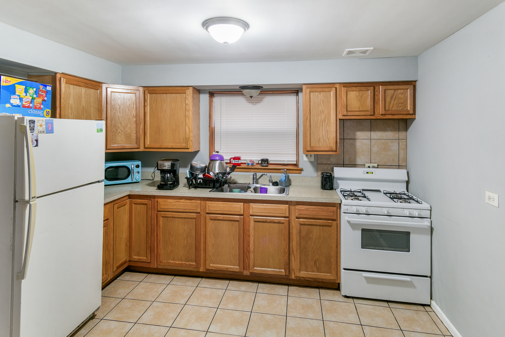 805 N 22nd Avenue, Melrose Park, IL 60160
