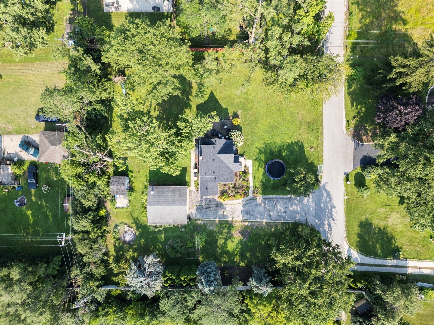 313 83rd Street, Willowbrook, IL 60527