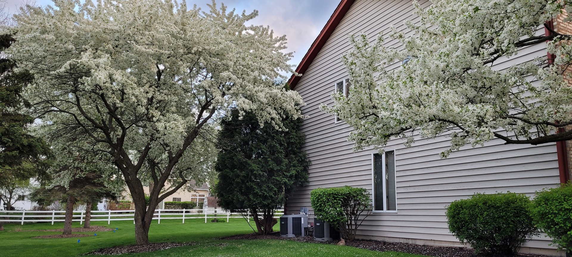 17917 W Pond Ridge Circle, Gurnee, IL 60031