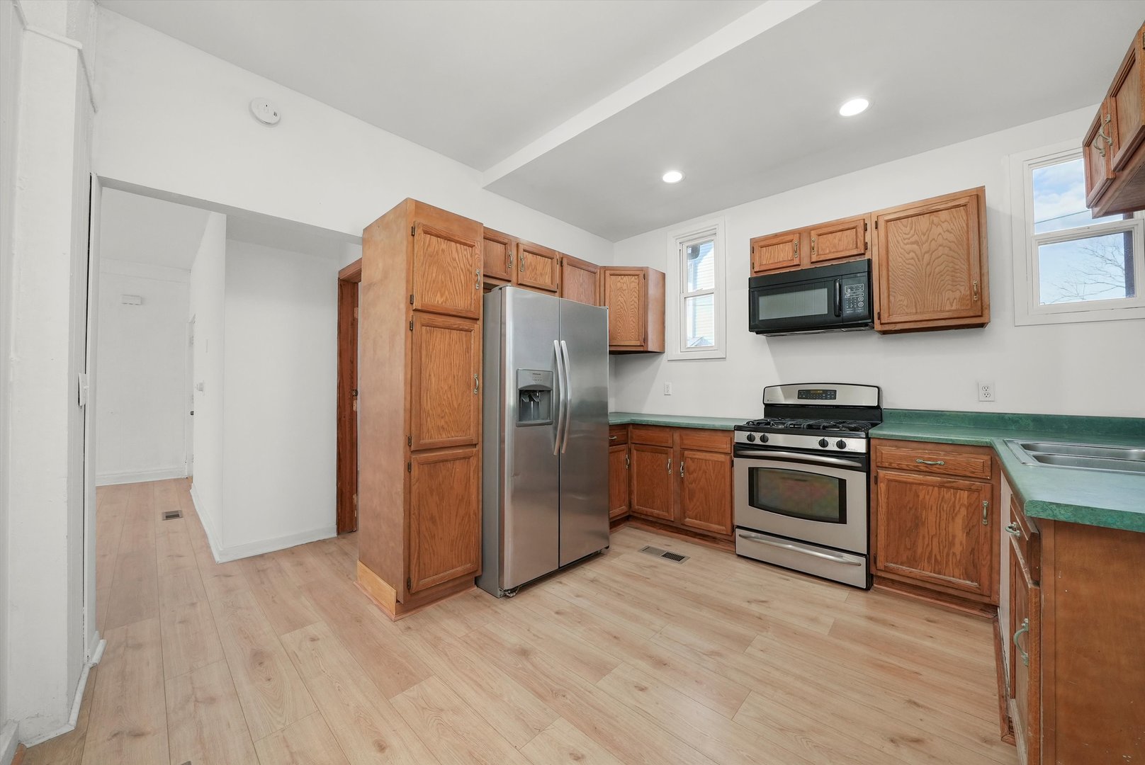 1095 E Merchant Street #1, Kankakee, IL 60901