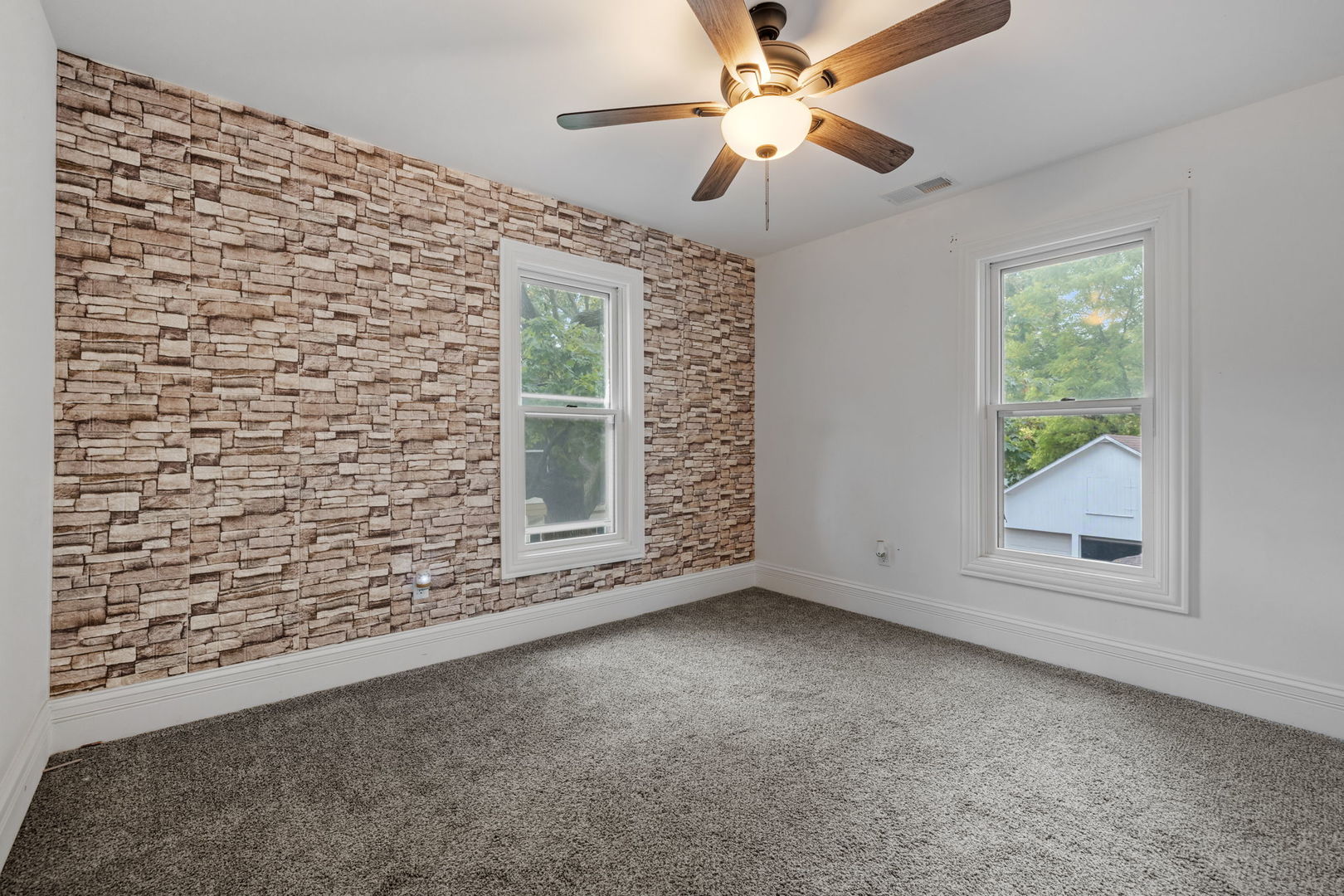 15118 S Fox River Street, Plainfield, IL 60544