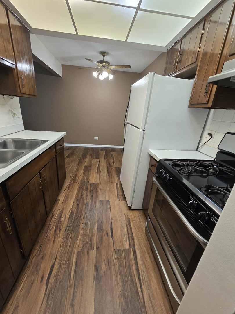 11245 S Harlem Avenue #C5, Worth, IL 60482