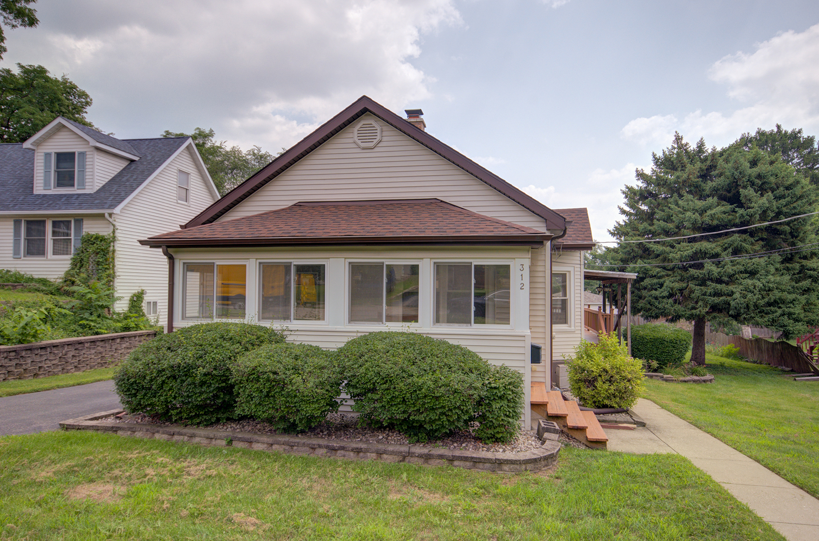 312 Illinois Street, Joliet, IL 60436