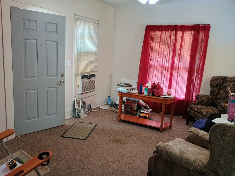 116 1st Street, Bradford, IL 61421
