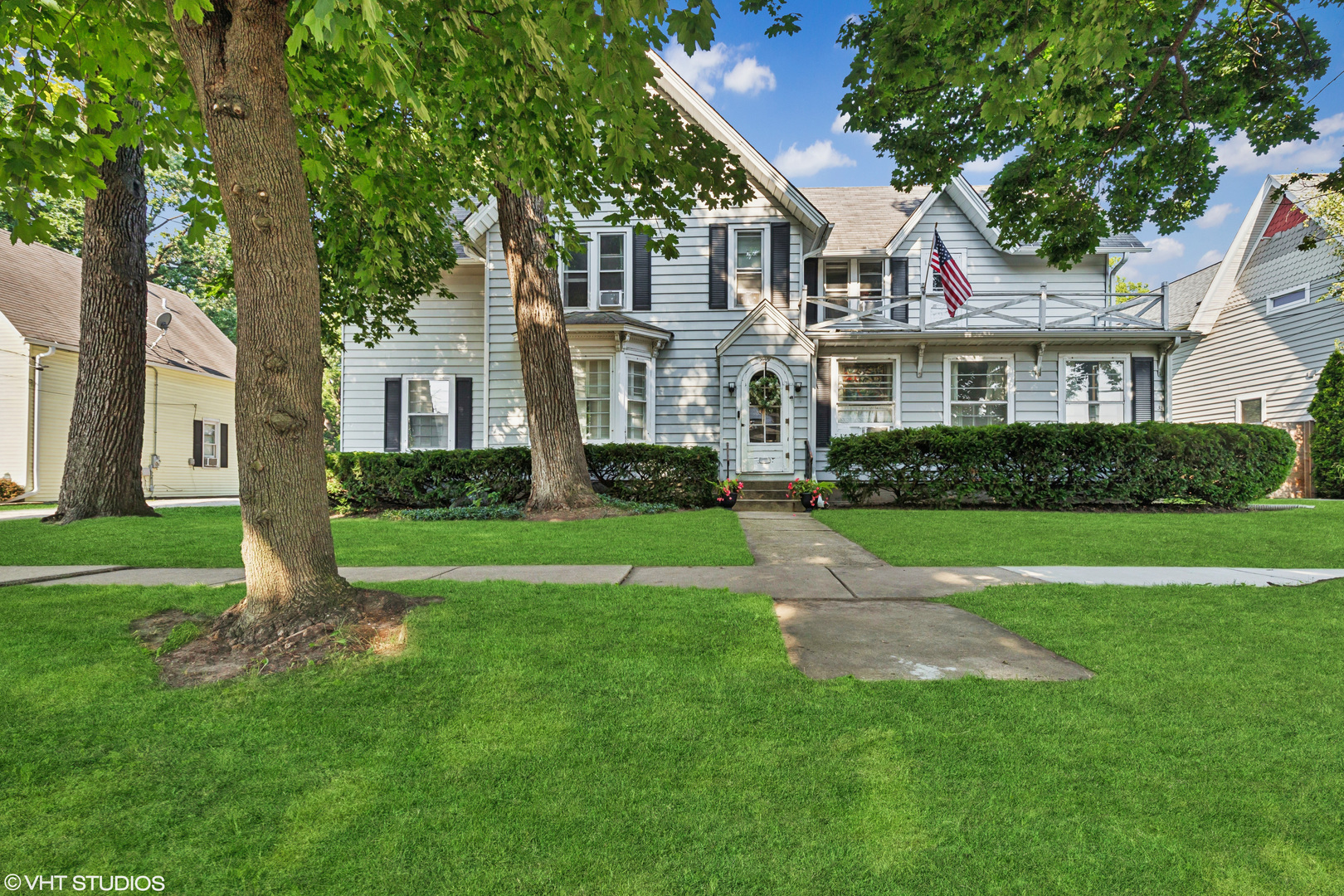40 S Slusser Street, Grayslake, IL 60030