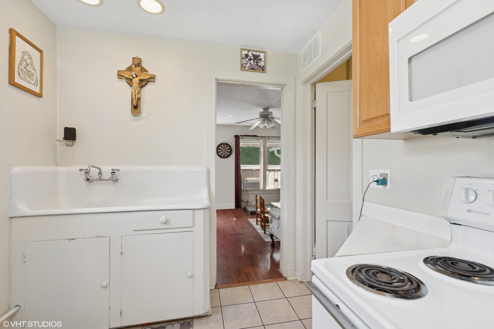 40 S Slusser Street, Grayslake, IL 60030