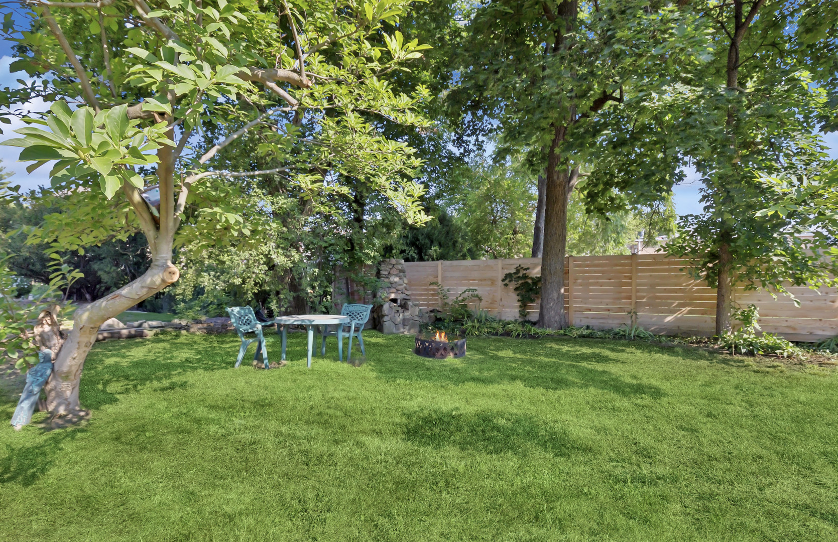 40 S Slusser Street, Grayslake, IL 60030