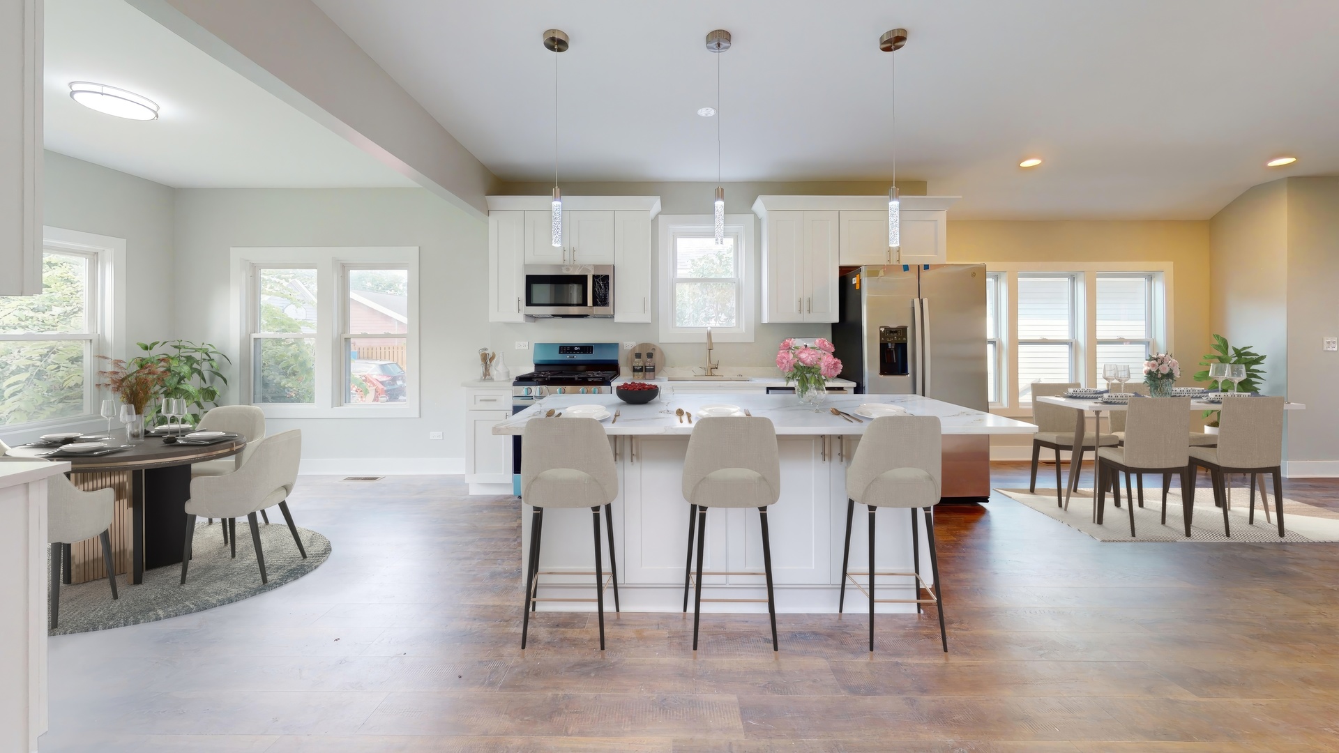 1421 Henry Avenue, Des Plaines, IL 60016