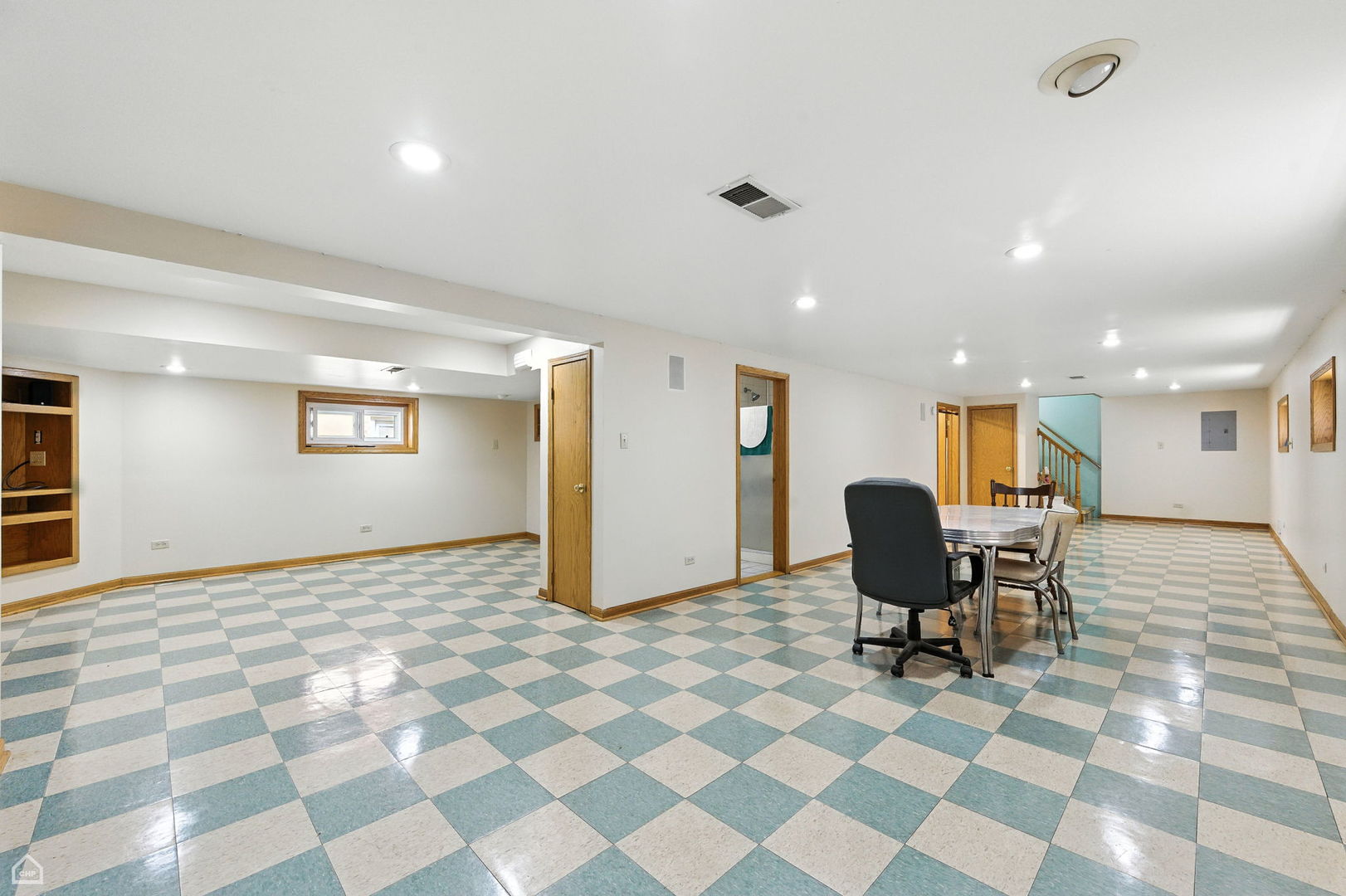 6621 S Kilbourn Avenue, Chicago, IL 60629