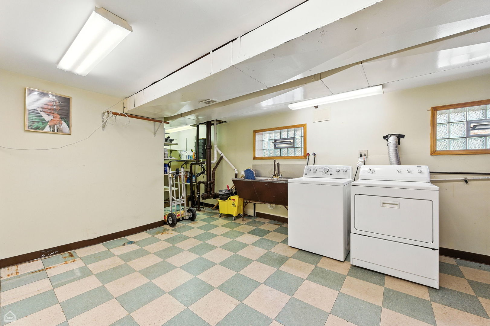 6621 S Kilbourn Avenue, Chicago, IL 60629