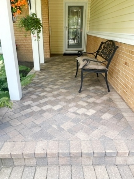 217 Edgeware Road, Elk Grove Village, IL 60007