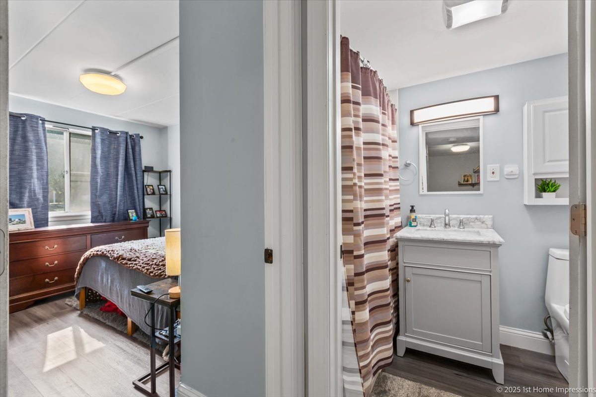 10210 Washington Avenue #106, Oak Lawn, IL 60453