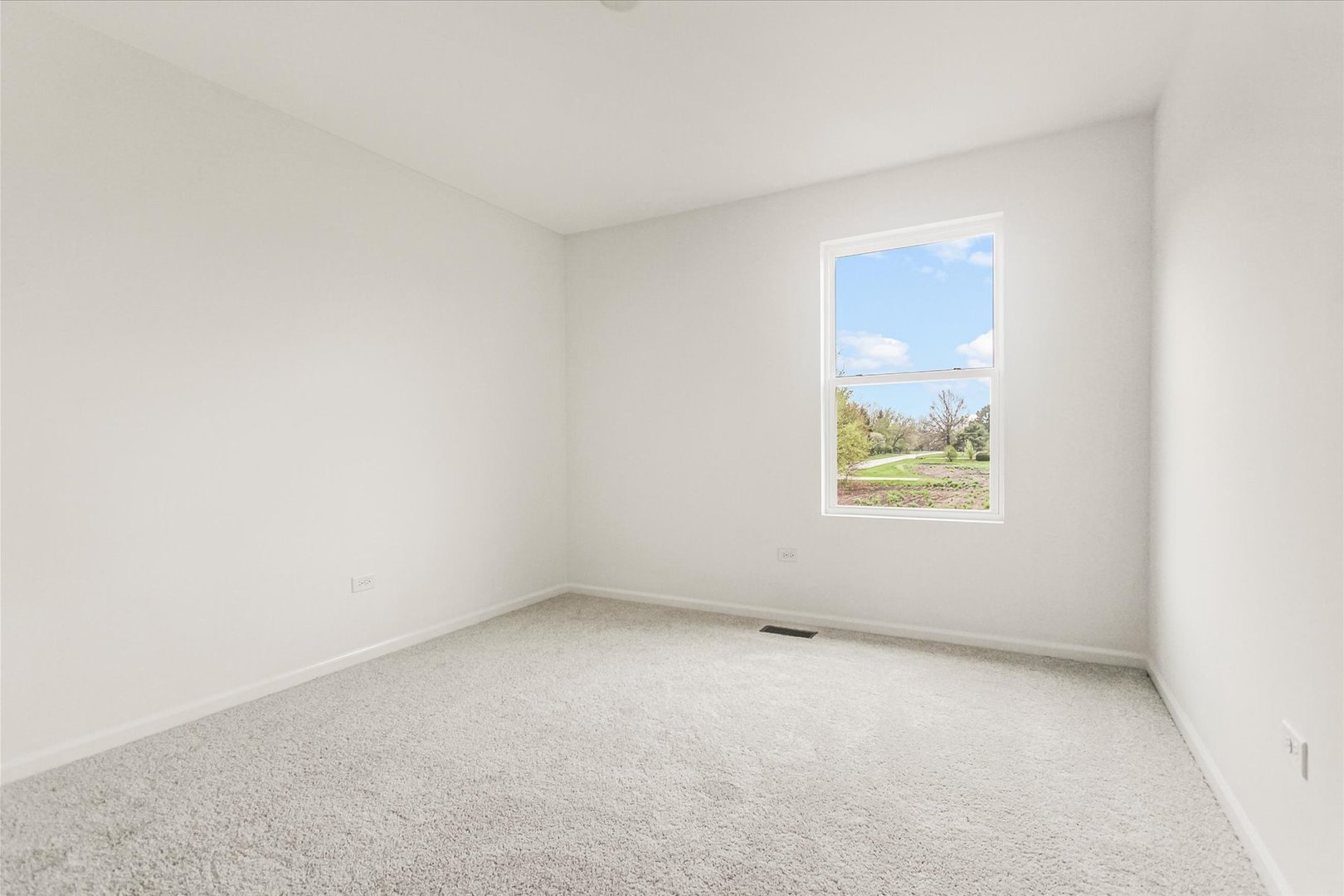 318 Monica Lane, Oswego, IL 60543