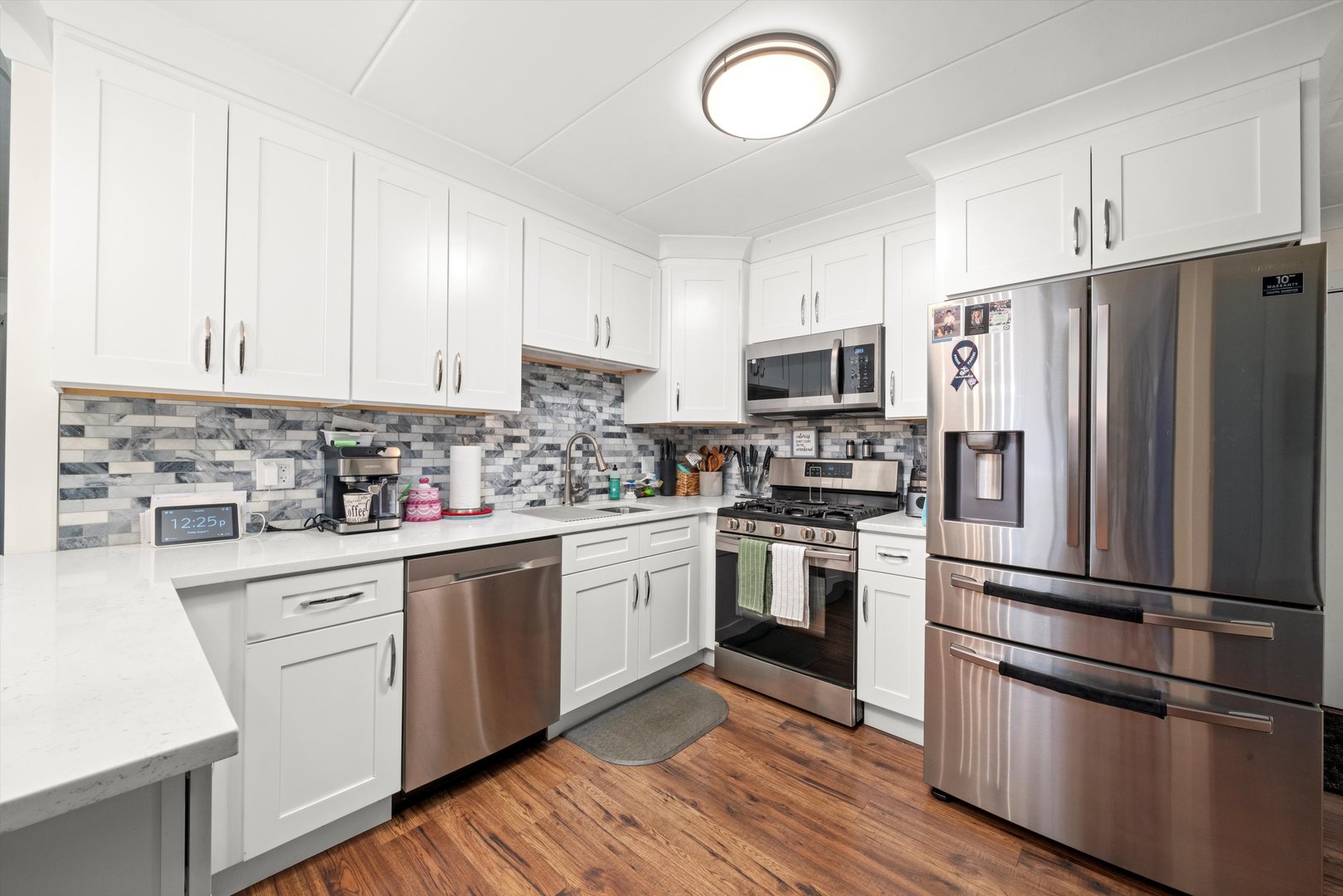 8830 Mobile Avenue #101, Oak Lawn, IL 60453