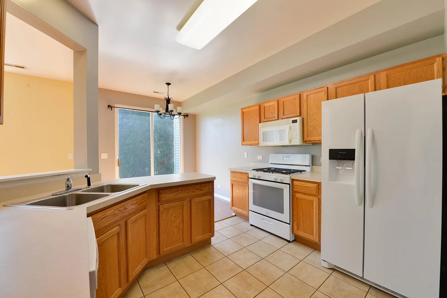 3241 Pennsbury Court, Aurora, IL 60502