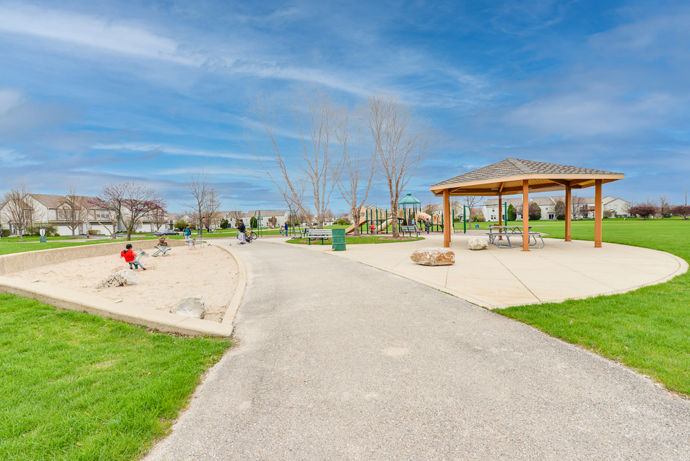 3241 Pennsbury Court, Aurora, IL 60502