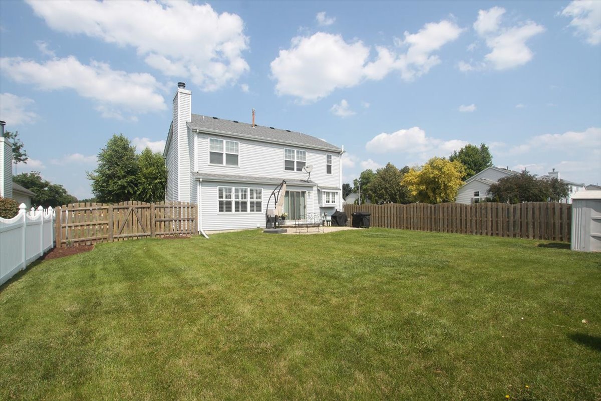 313 Valley Forge Avenue, South Elgin, IL 60177