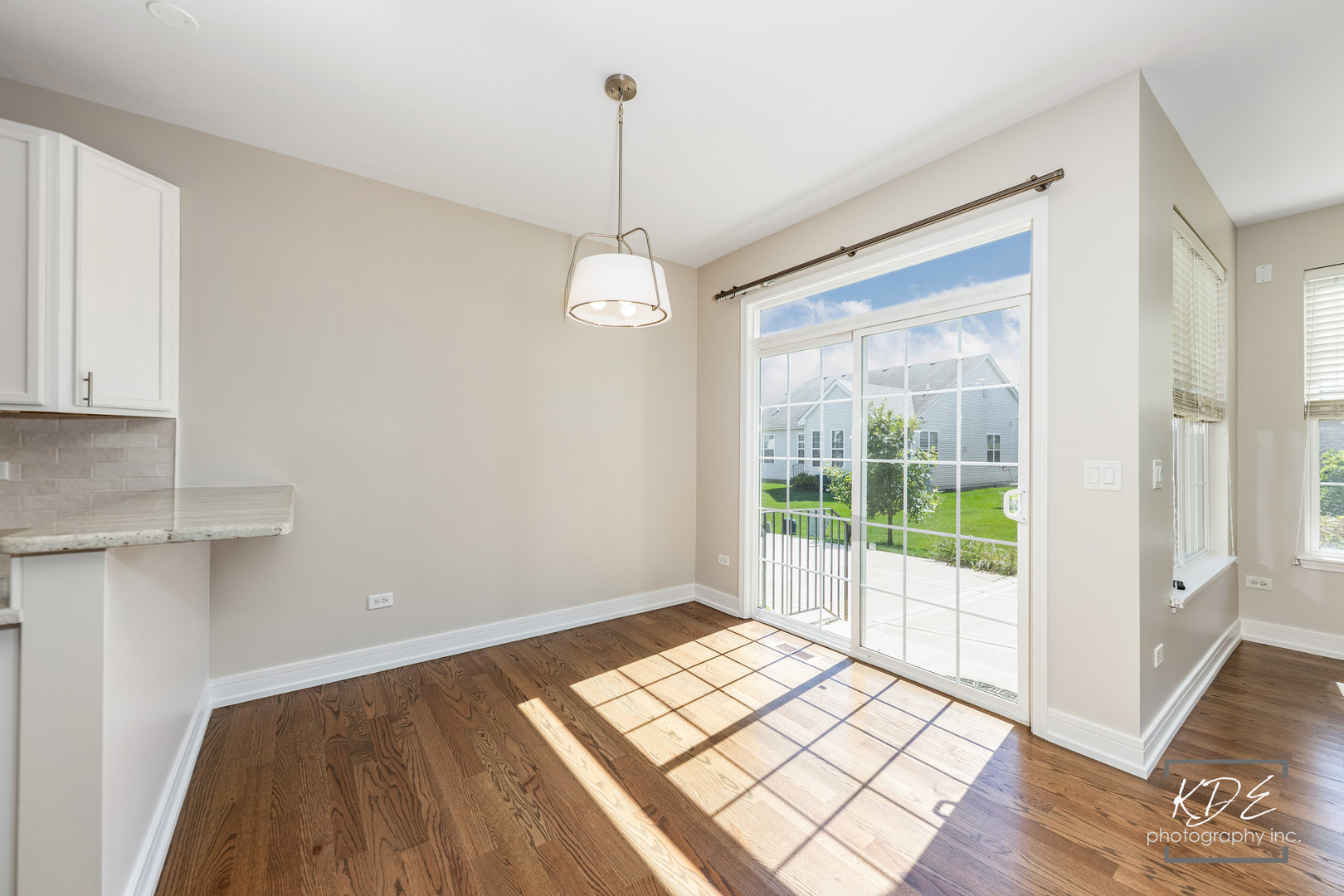 2836 Hillcrest Circle, Naperville, IL 60564