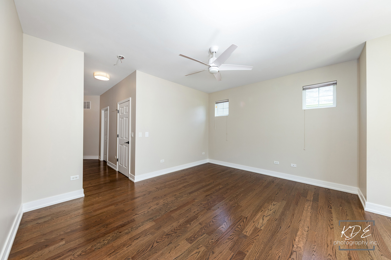 2836 Hillcrest Circle, Naperville, IL 60564