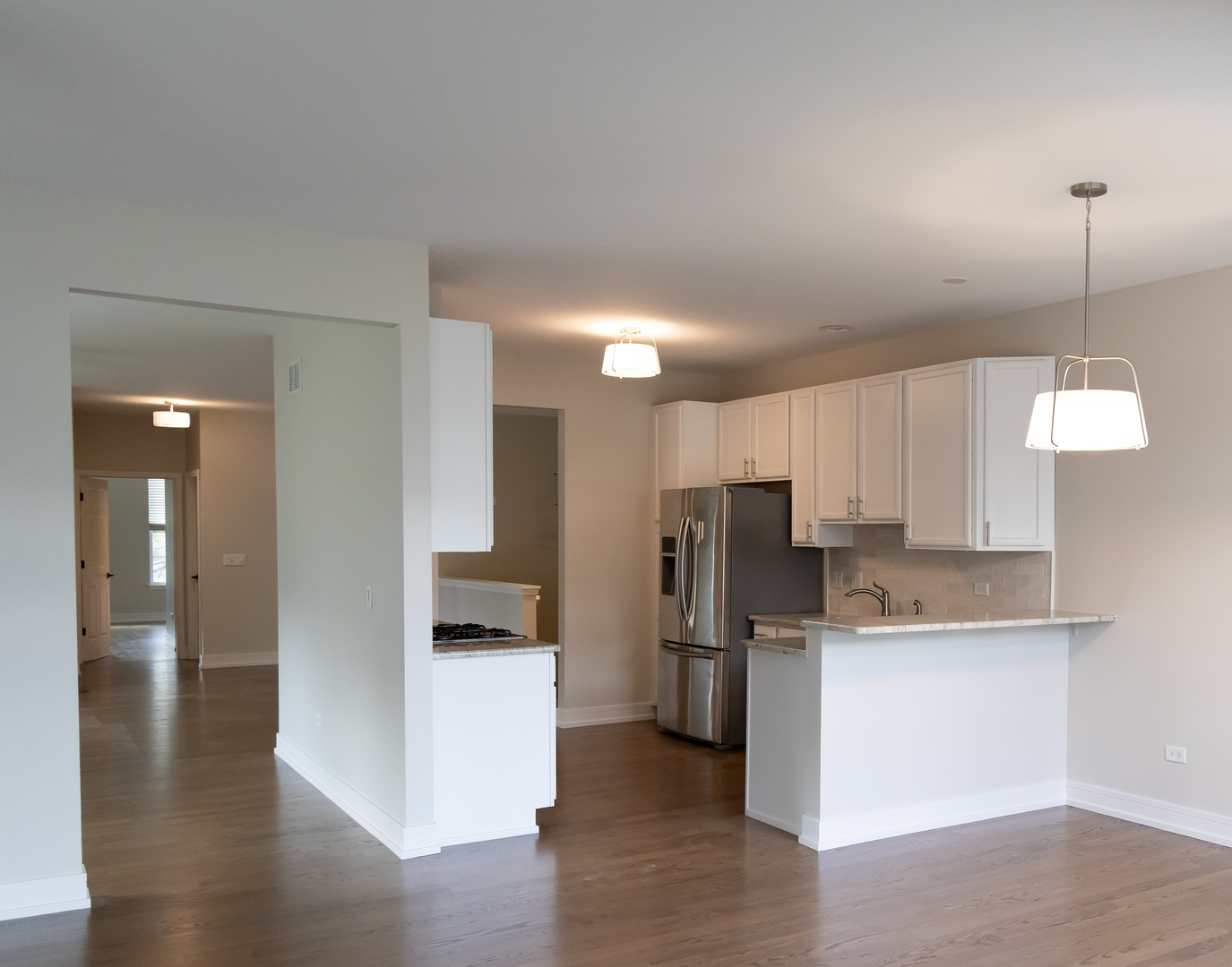 2836 Hillcrest Circle, Naperville, IL 60564