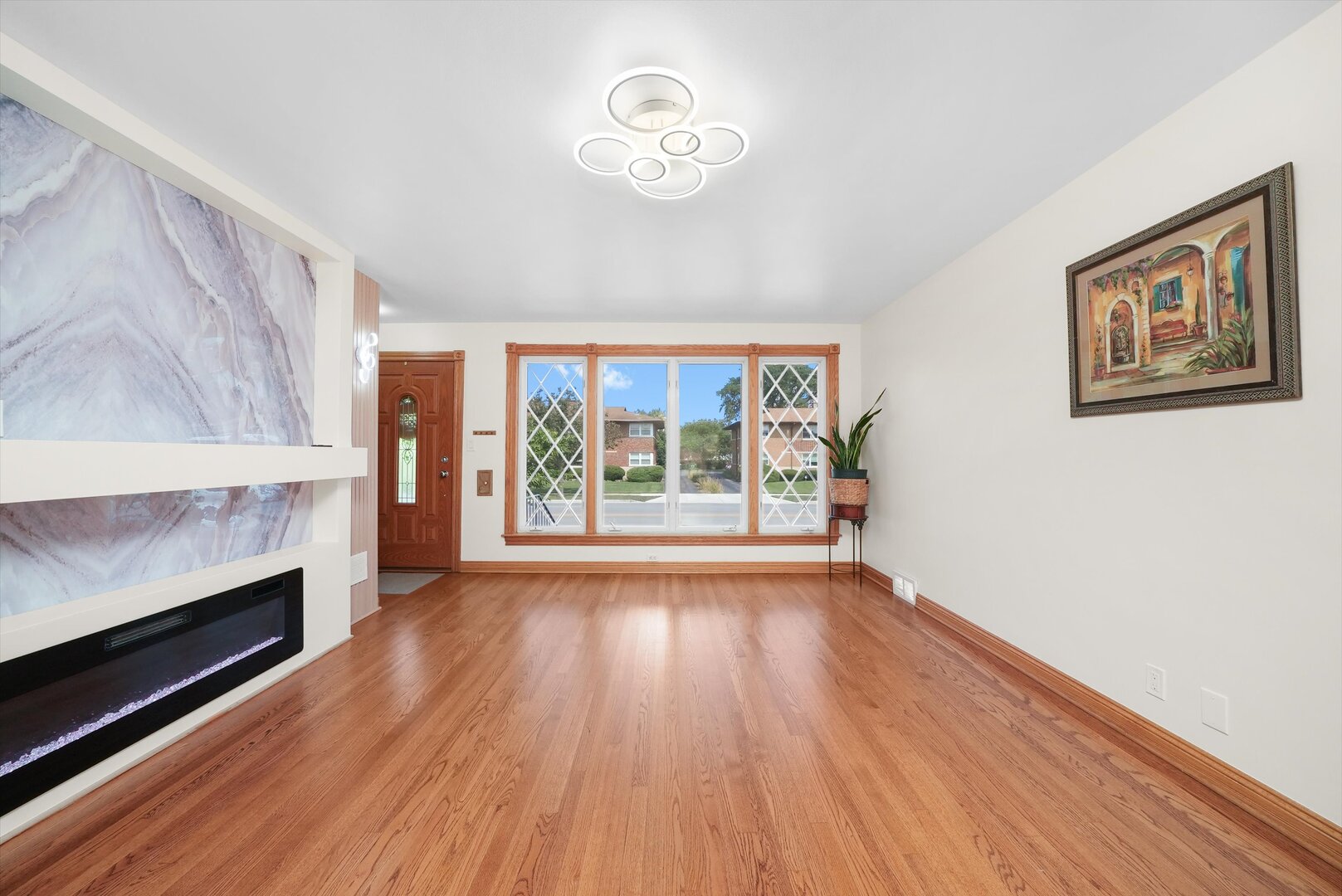 1412 Balmoral Avenue, Westchester, IL 60154