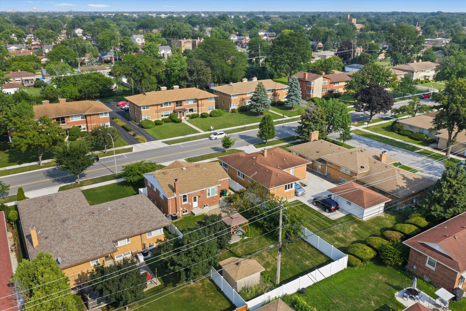 1412 Balmoral Avenue, Westchester, IL 60154