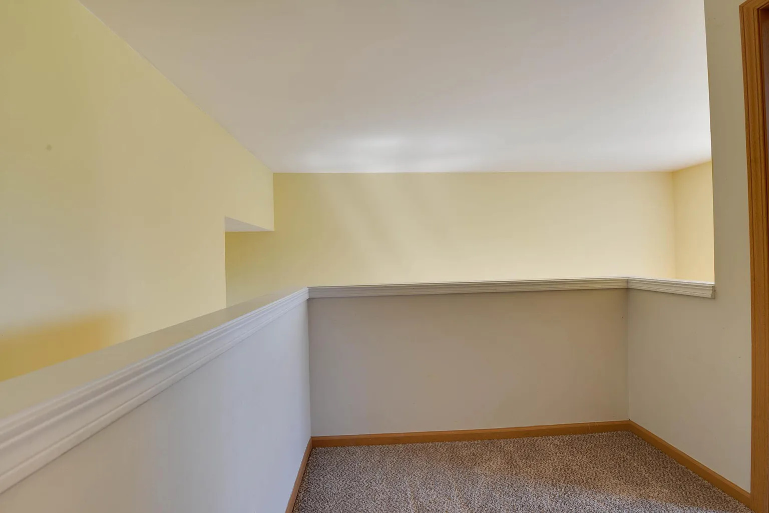 3241 Pennsbury Court, Aurora, IL 60502