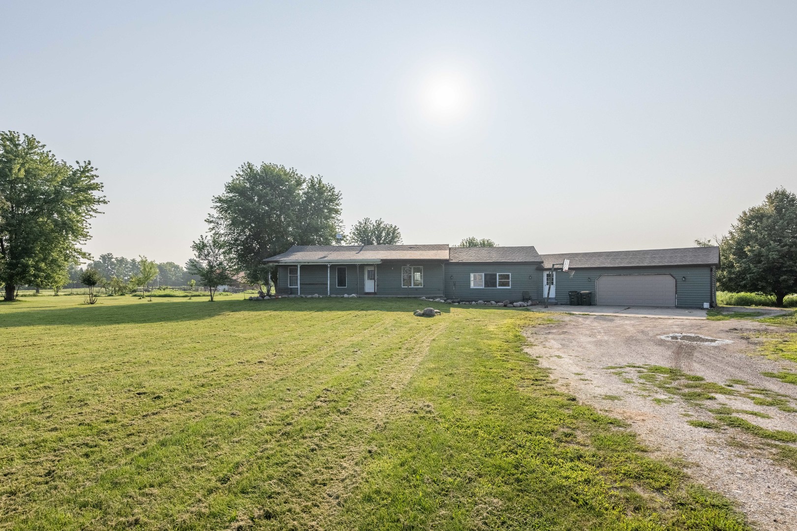 4416 E 29th Road, Sheridan, IL 60551