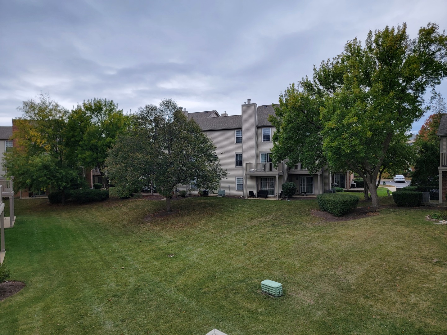 2 Kristin Circle #7, Schaumburg, IL 60195